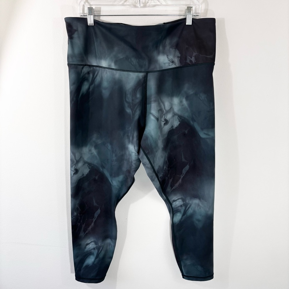 Athleta Elation 7/8 legging